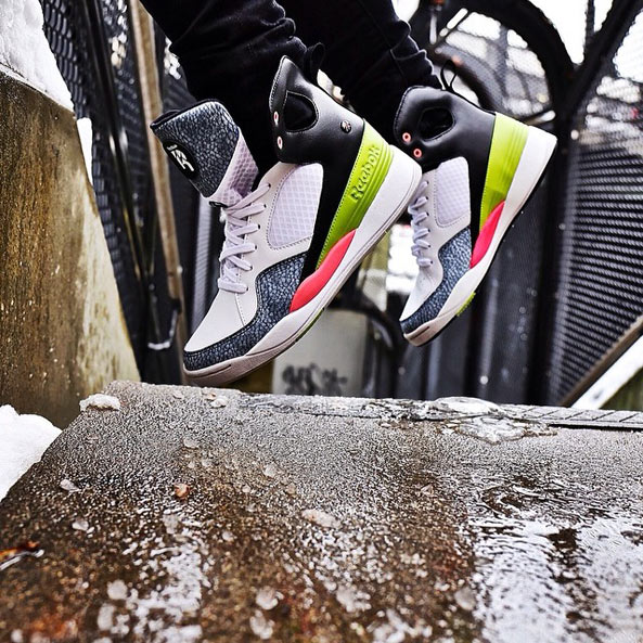 冬季大家都穿哪款Reebok鞋？來看看简单却不无聊的运动鞋街拍秀