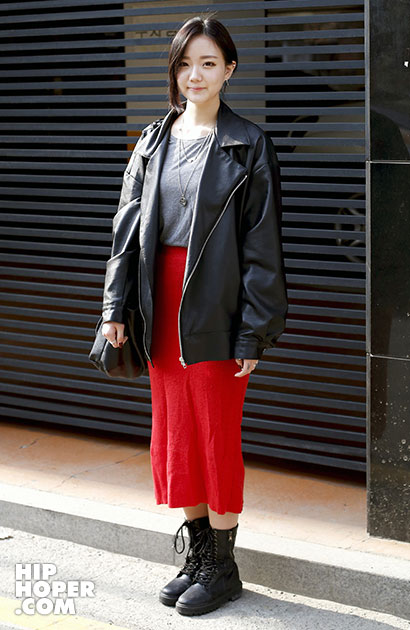 韩国街拍 3月19日 时尚潮流达人暖春造型搭配