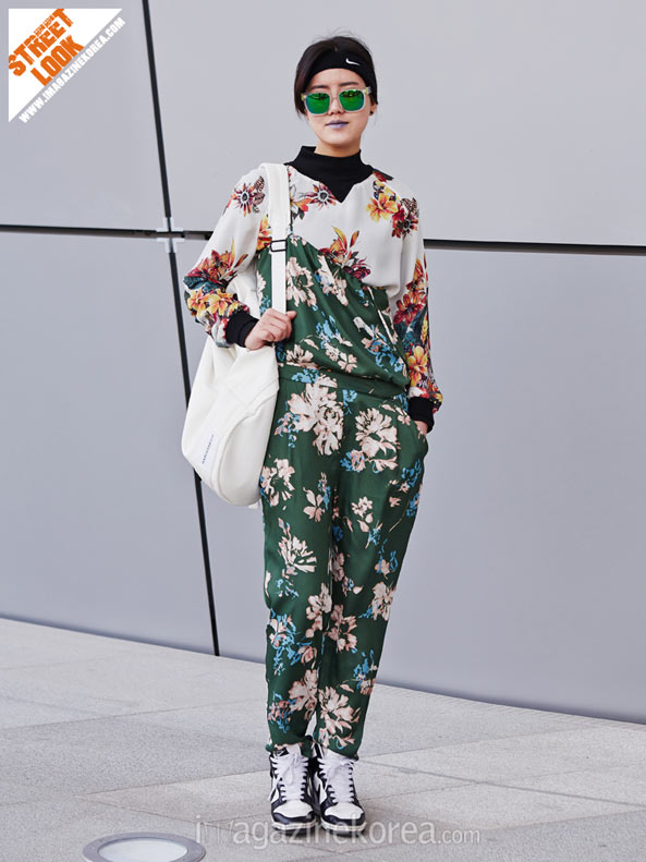 初春上街穿什么？一起来看看韩国潮人2014街拍最新示范吧！