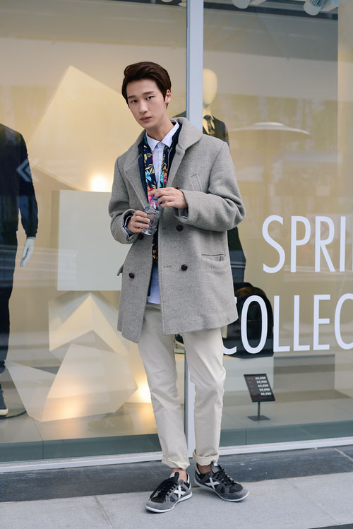 2014韩国首尔秋冬男装时装周场外街拍 挡不住的潮流