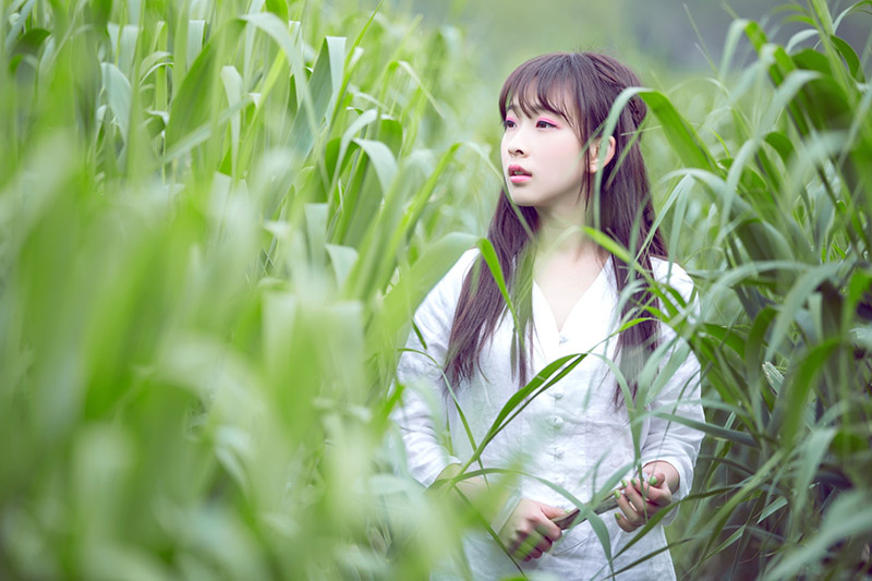 素颜女生何曼婷最新清纯写真惊艳曝光