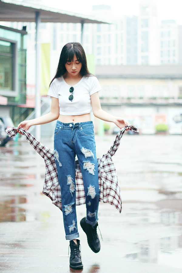 2014年春季街拍 小蛮腰穿出时尚潮范儿