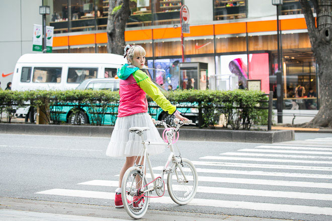 原宿街头达人街拍示范 Nike Sportswear 2014 Tech Pack