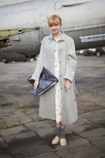 波兰时装周街拍 不输于秀场的街头时尚