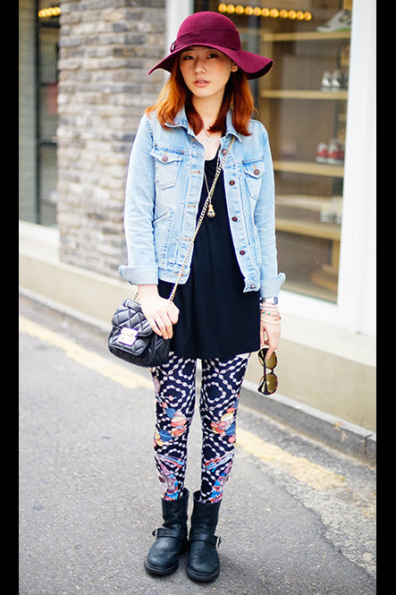 首尔潮人街拍：型格花卉图案装束特集