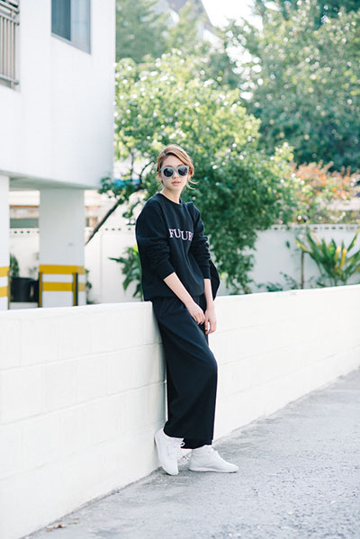 欧美街拍 看简单实用卫衣搭配法则