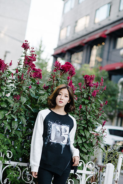 欧美街拍 看简单实用卫衣搭配法则