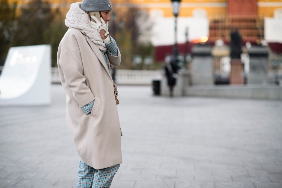 俄罗斯时装周街拍 红场前的低调奢华