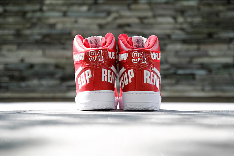 细看极品红色 Supreme x Nike 2014秋冬联名 Air Force 1 系列