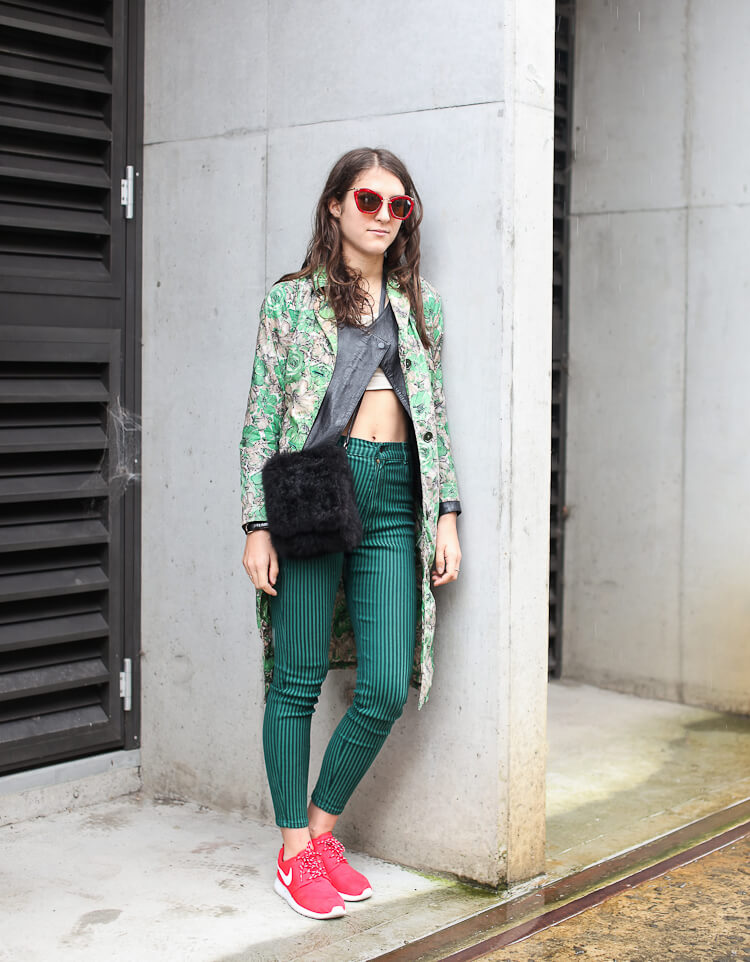 2014年10月29日欧美潮人街拍 看秋冬最新时尚款型