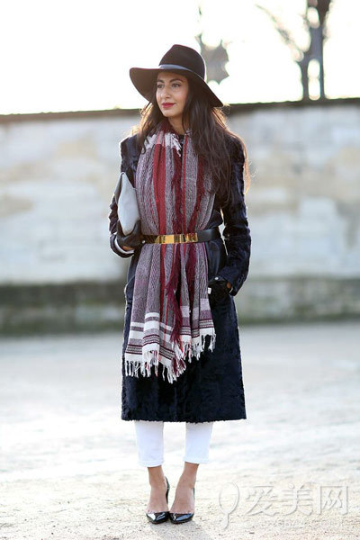 围巾还能这么搭！最in围法你造吗？