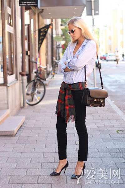 围巾还能这么搭！最in围法你造吗？