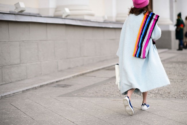 来自寒冷雪国的神秘魅力：看俄罗斯10月时尚街拍