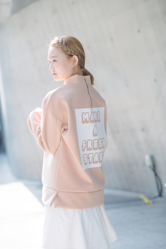 风格百变的时尚之都：首尔时装周街拍