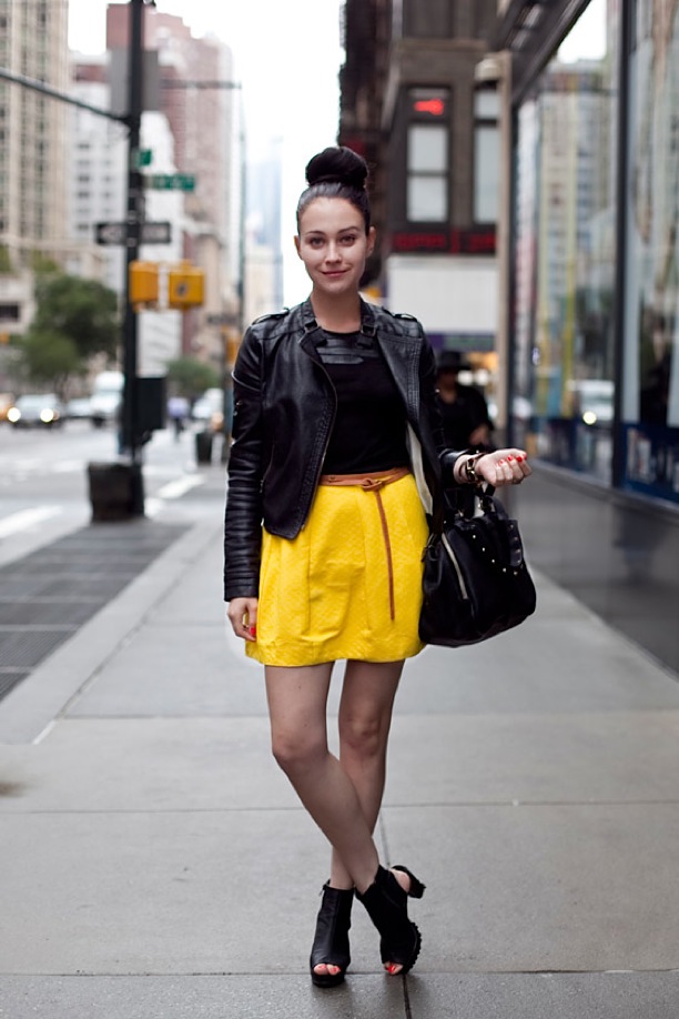 给冬天一点颜色 看街头黄色风暴逆袭