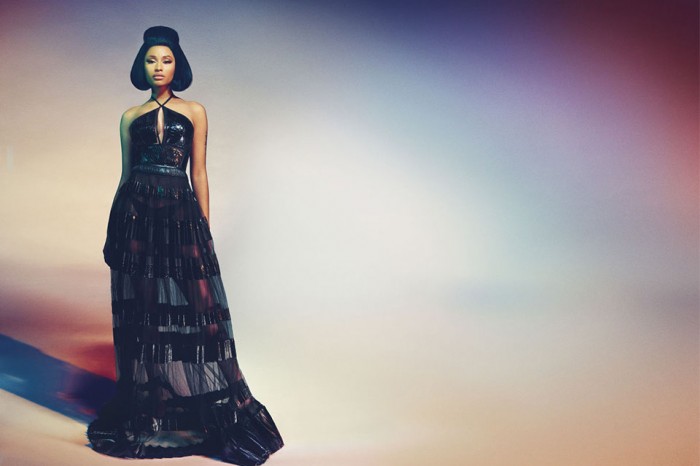 Nicki Minaj 展现新颖的热带风情:出镜Roberto Cavalli 最新2015春夏系列