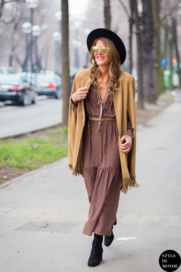 看街拍学穿搭！宽沿帽、绅士帽、软呢帽…　冬天造型加顶帽子就对啦