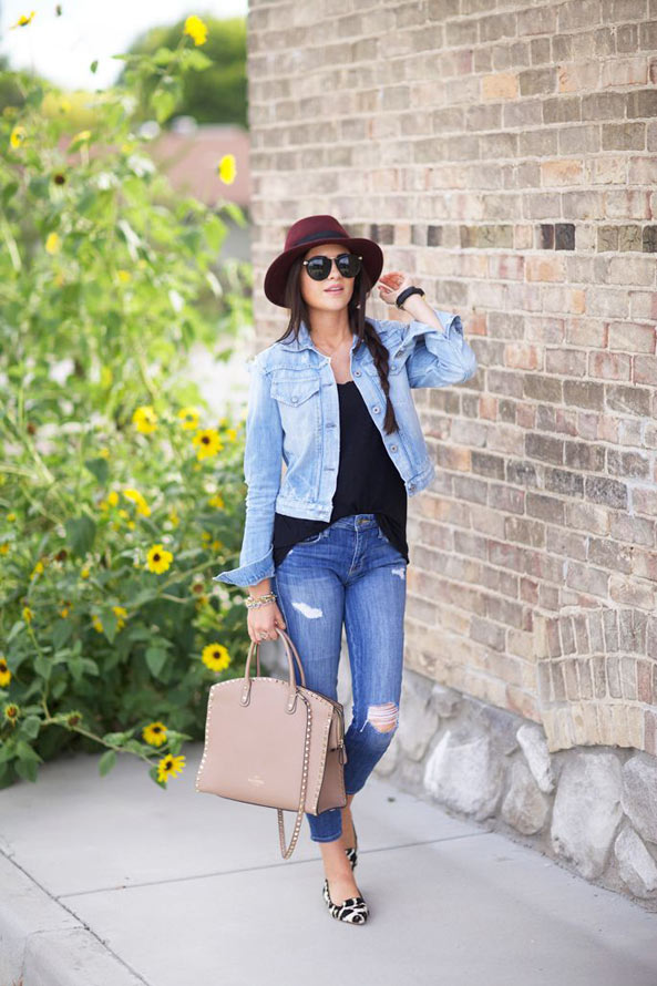 看街拍学穿搭！宽沿帽、绅士帽、软呢帽…　冬天造型加顶帽子就对啦