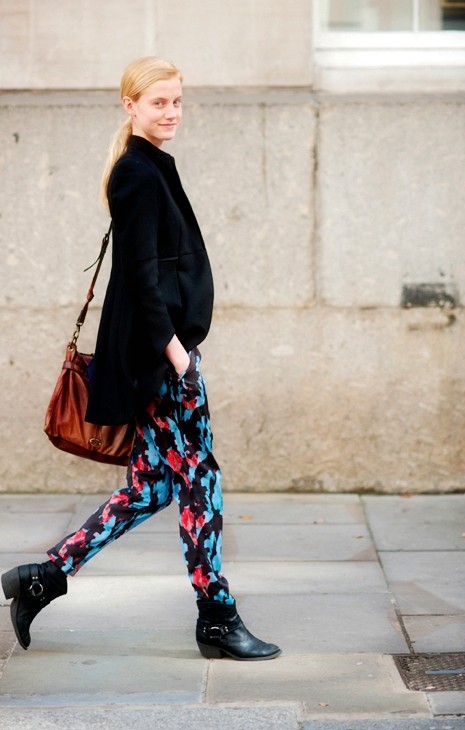 比牛仔裤更受欢迎,据说自由奔放的姑娘都爱穿它!