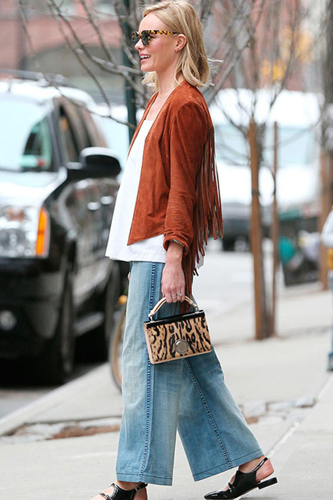 最热流行麂皮外套 跟风时尚博主美的妥妥的