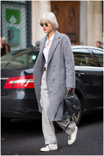 街拍潮人穿着打底裤都比你细 阔腿裤才是显瘦利器