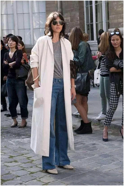 街拍潮人穿着打底裤都比你细 阔腿裤才是显瘦利器