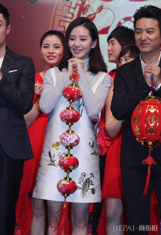 美成刘诗诗 衣橱的正确打开方式