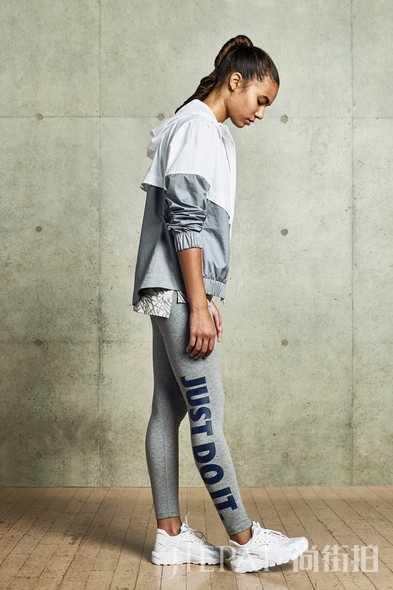 假日运动造型！优雅与功能兼备的Nike春夏系列