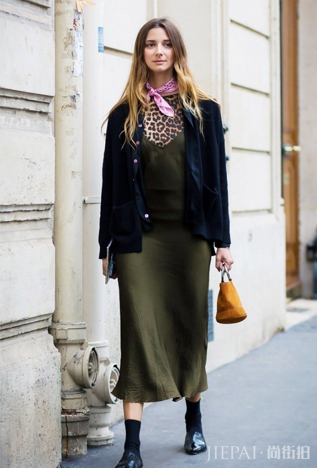 春天一抹时尚绿 穿出少女清新范儿