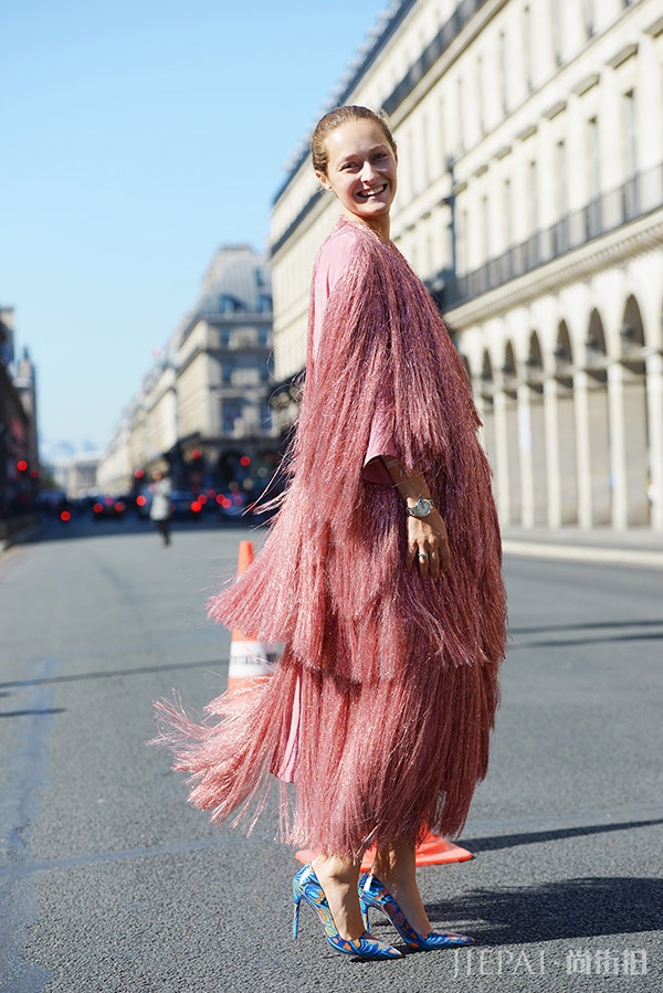 2016年3月下旬欧美街拍精选 看潮人们的各种风格