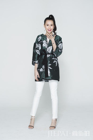 春夏花色！SOGO x Elle 春装配搭灵感右滑图片，立即看首尔型人的春装穿搭！