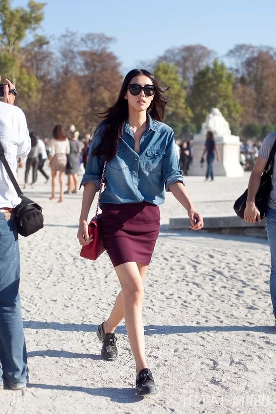 刘雯街拍 会穿衣人还美的不要不要的