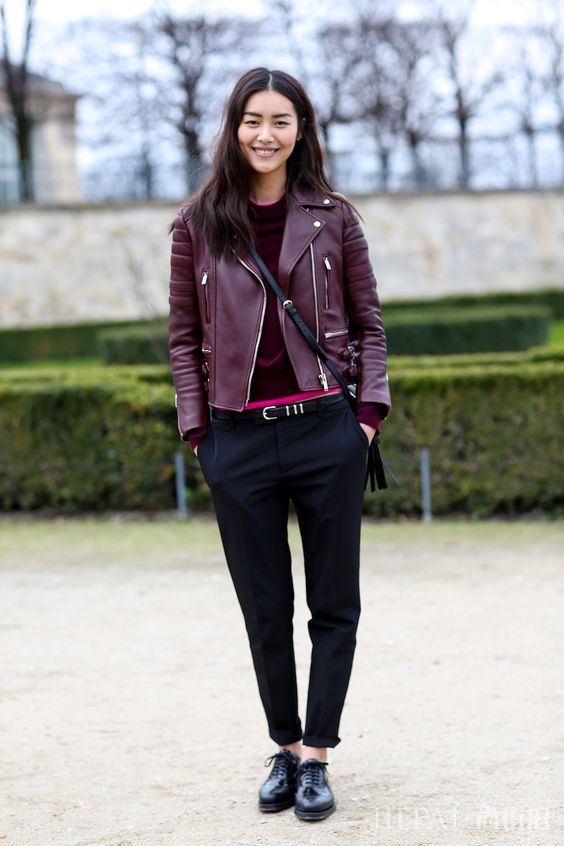 刘雯街拍 会穿衣人还美的不要不要的