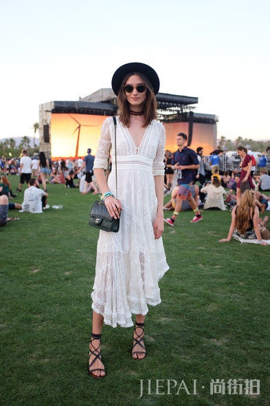 【音乐节Coachella 2016】名人明星最美街拍