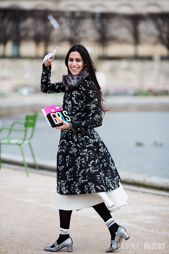 街拍巴黎潮人街头风格搭配