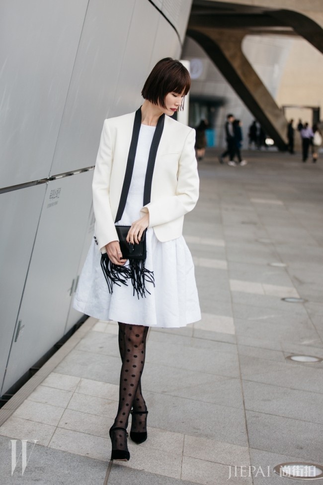 Street Snaps：来自韩国首尔时装周的极致混搭