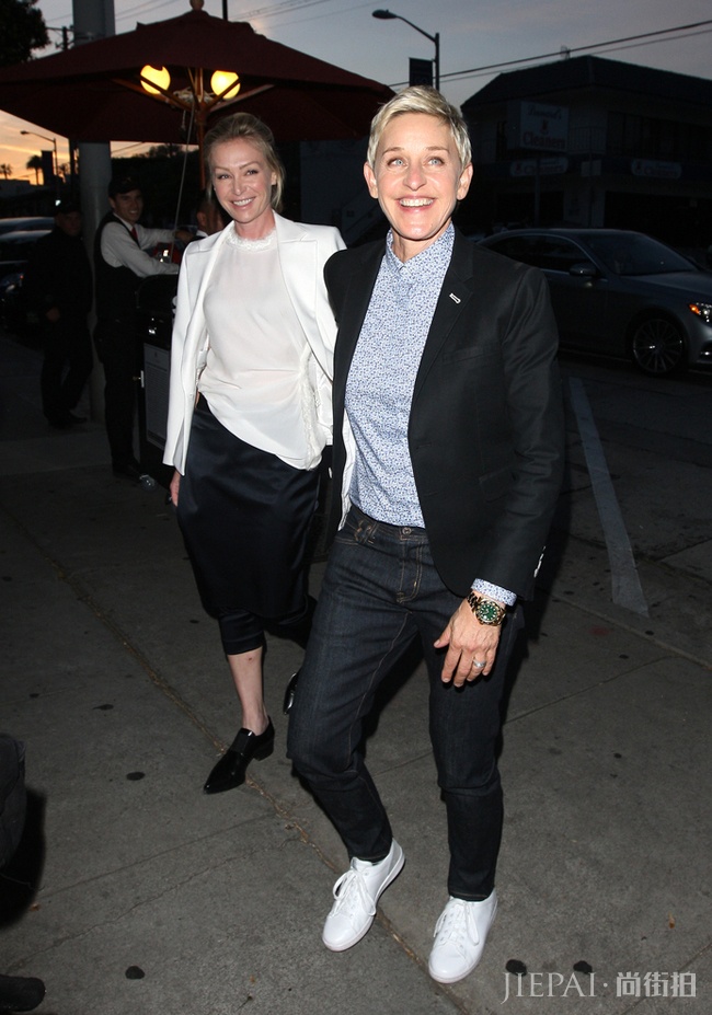 Ellen DeGeneres And Wife Portia de Rossi Dine At Craig's Restaurant in West Hollywood Pictured: Ellen DeGeneres And Wife Portia de Rossi Ref: SPL1264051  140416   Picture by: Photographer Group / Splash News Splash News and Pictures Los Angeles:310-821-2666 New York:212-619-2666 London:870-934-2666 photodesk@splashnews.com 