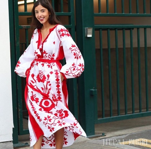 浪漫与不羁的完美体现：以传统刺绣为特色的乌克兰品牌 Vita Kin