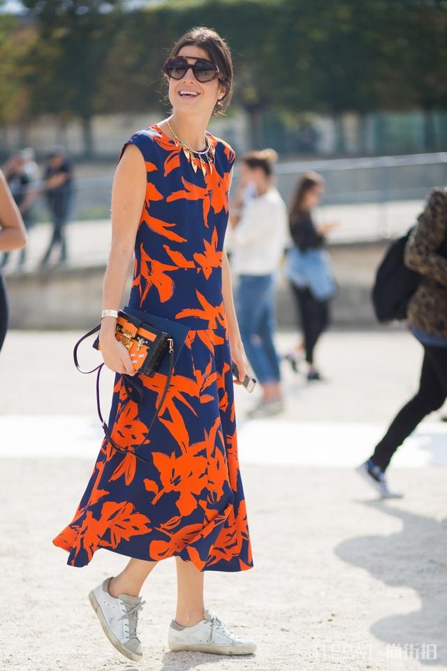 你说印花是东北人最爱？时装精可没少穿去街拍！