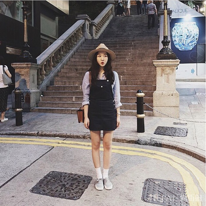 韩国穿搭术，总是时髦的刚刚好。