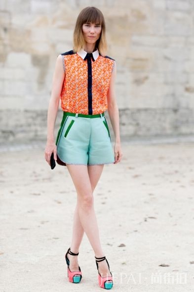变年轻但不是扮年轻！看欧美30岁女性短裤造型