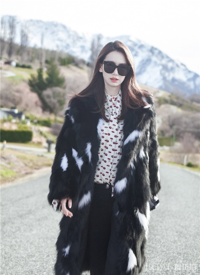 戚薇街拍 行走的氟利昂冷到新西兰