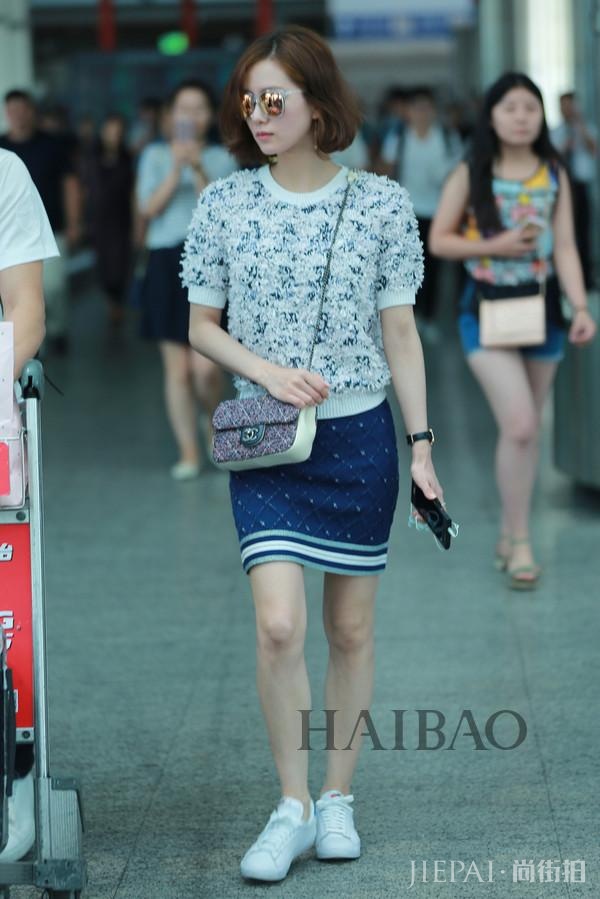 诗诗、杨幂、娜扎都出镜，华语明星街拍合辑