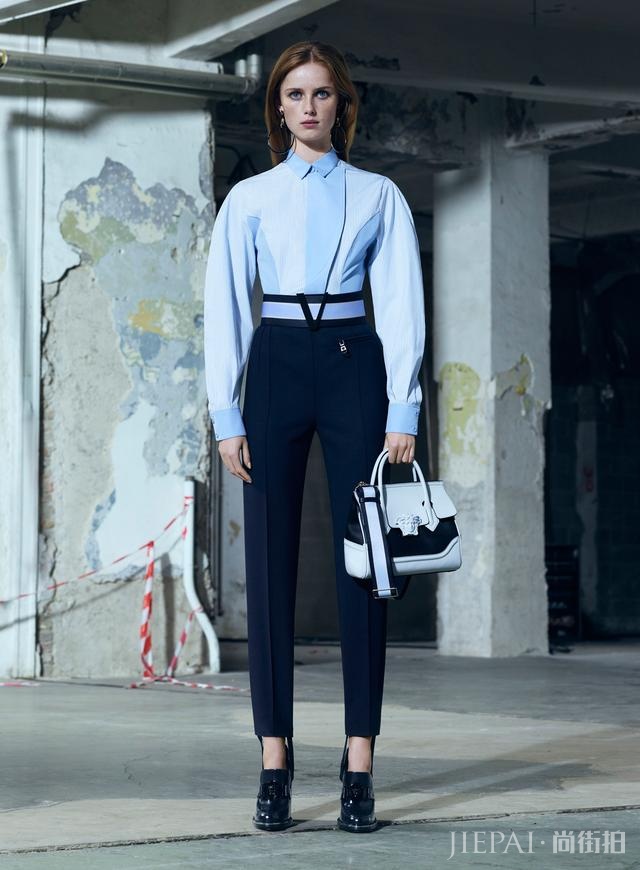 90秒知道 你不爱穿的健美裤居然成了街拍最爱