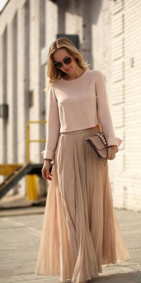 秋天长裙怎么搭配 教你穿出女神范