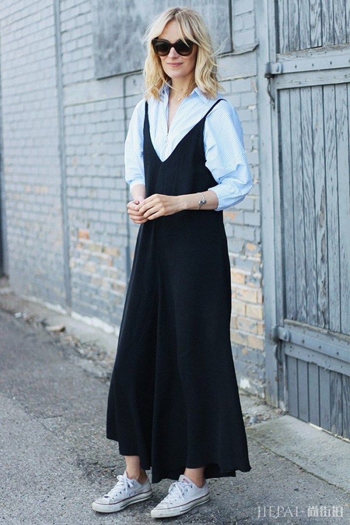 欧美街拍 看潮女吊带穿搭出新趋势