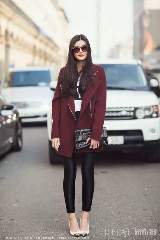 今年初秋最流行两个颜色,你的衣服里面有吗?