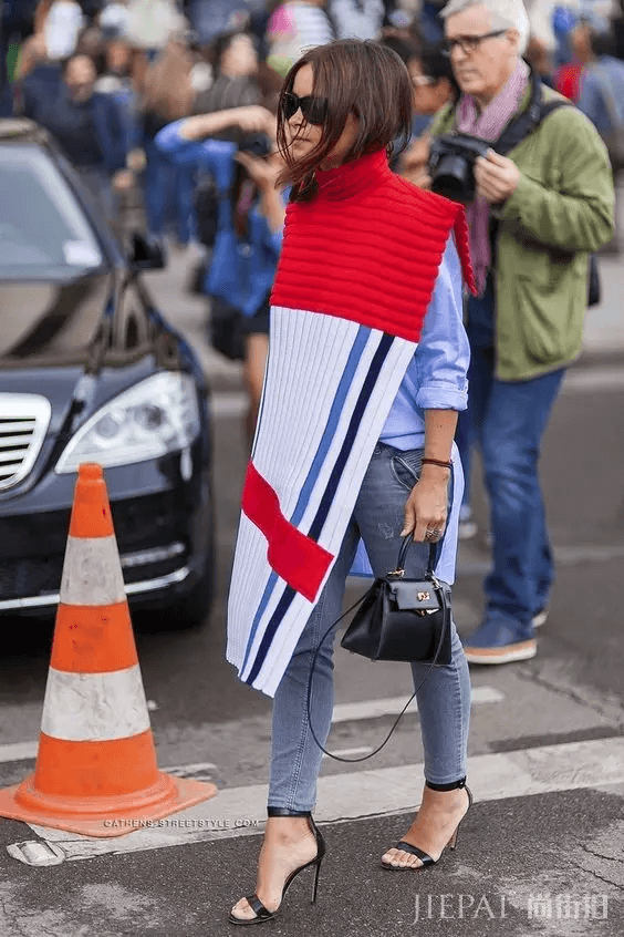 时尚博主都穿什么?这5件单品是她们衣橱的常备款!