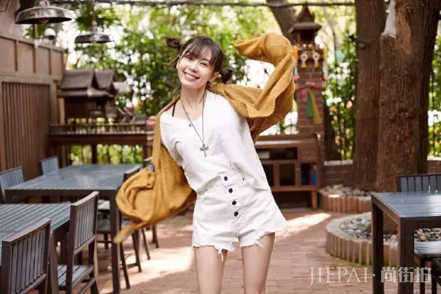 王子文街拍 看小个子女生穿衣秘籍