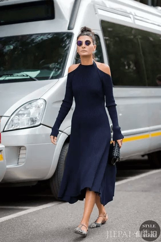 时尚博主都穿什么?这5件单品是她们衣橱的常备款!